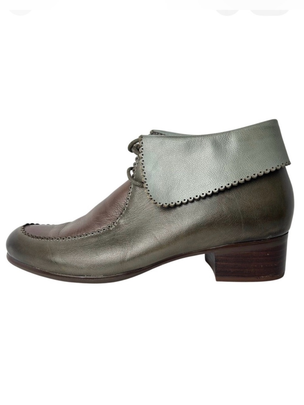 Mona‎ Flying Leather Ankle Boots Block Heel Lace Up Scalloped Trim US 8.5, EU 40